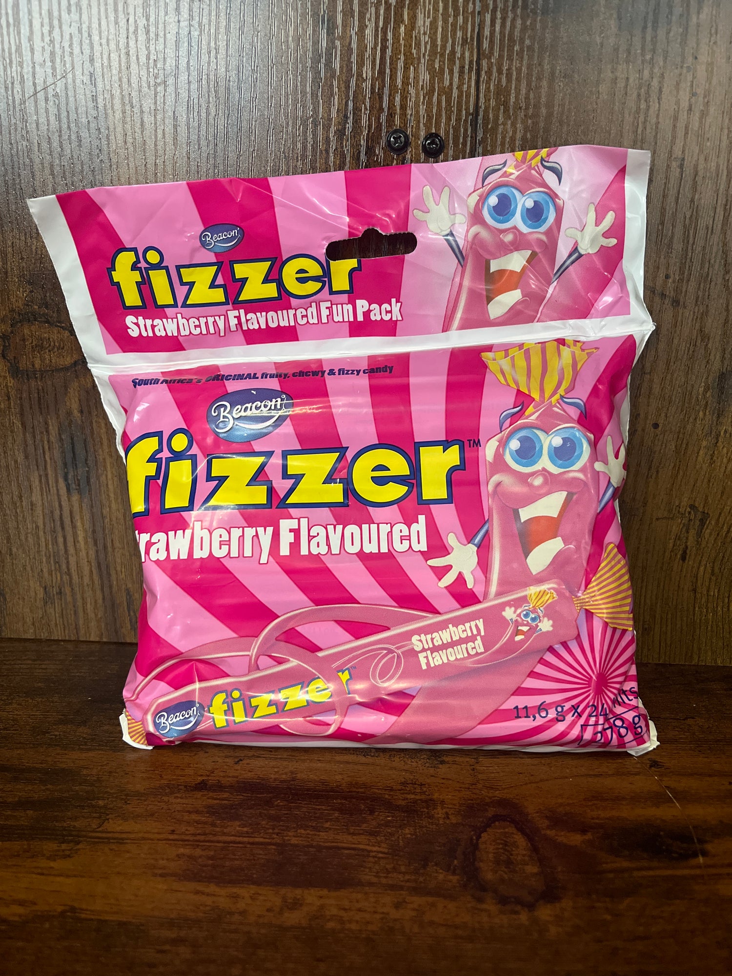 Beacon Fizzer Strawberry 278g Bag 24 x 11.6g Pieces