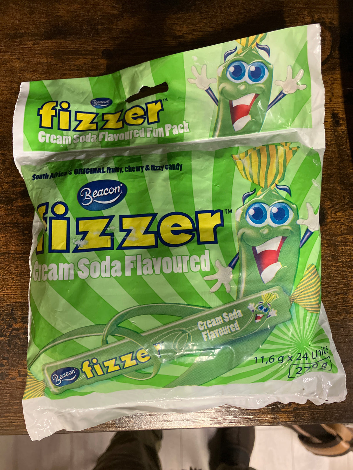 Beacon Fizzer Cream Soda 278g Bag 24 x 11.6g Pieces