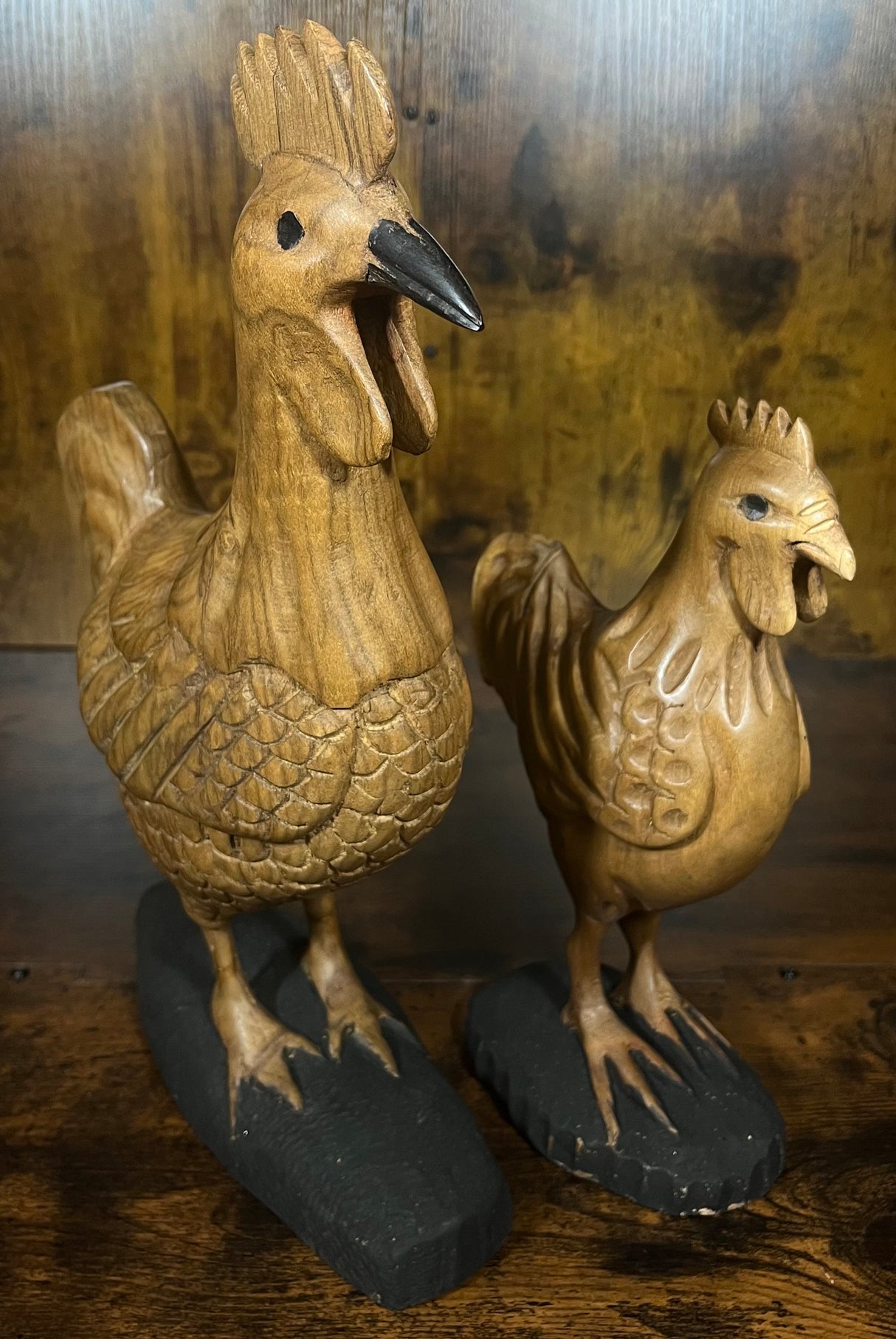 Mahogany Chicken with Stand