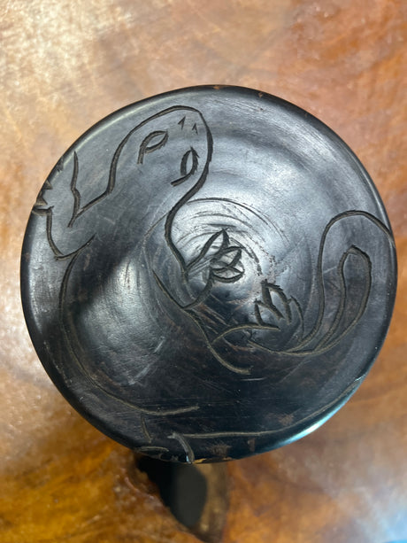 Large Ebony Lizard Design Coaster Set with 6 Coasters