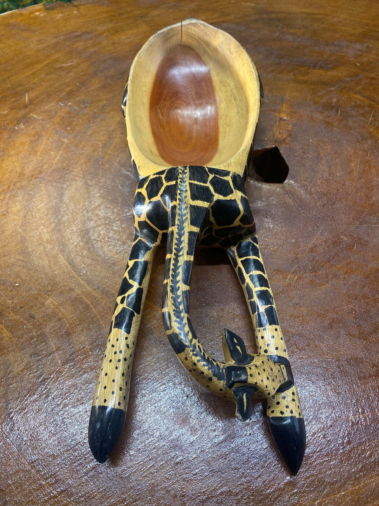 Handmade Wooden Giraffe Dish Light Colour Medium Size