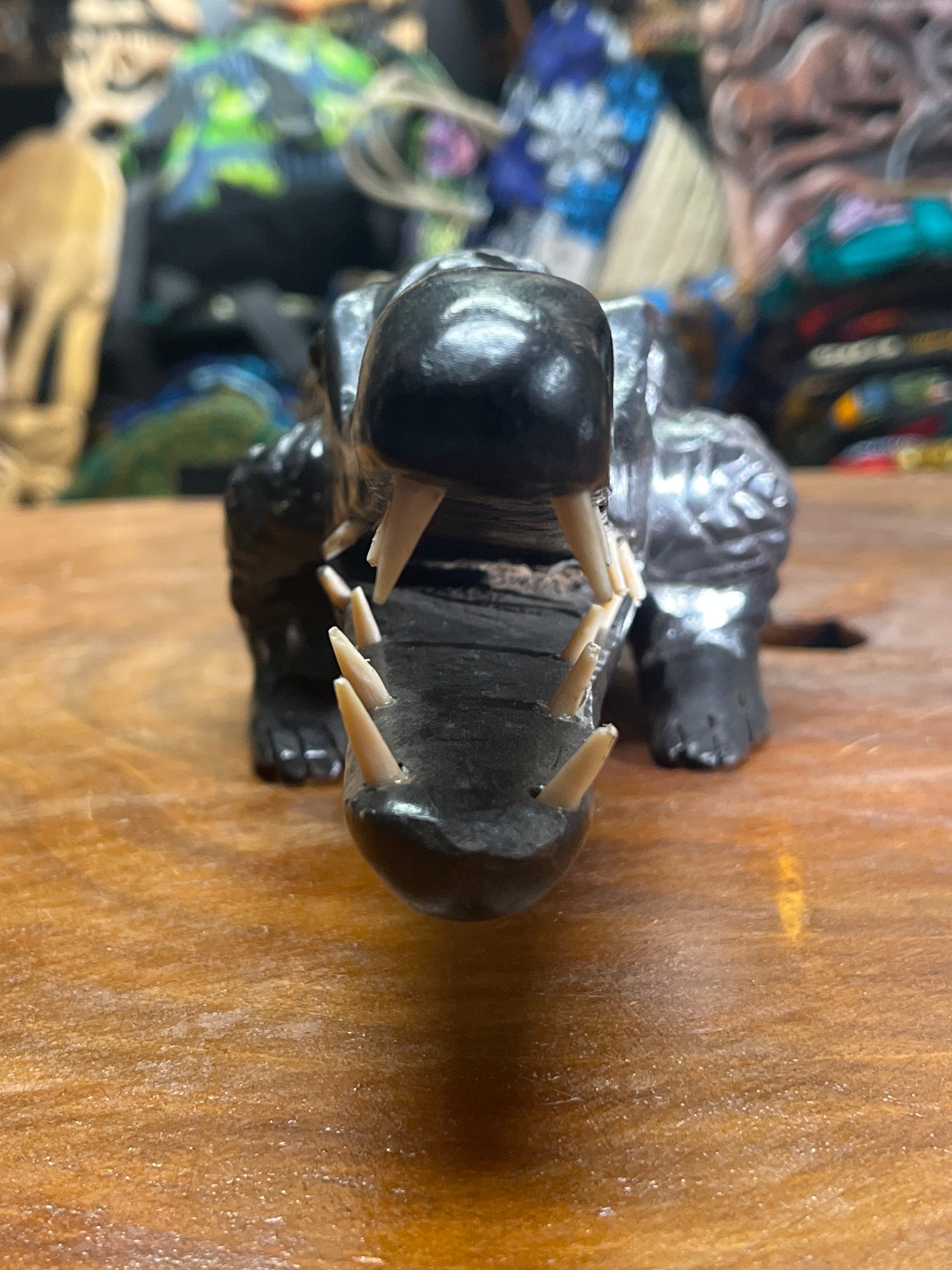 Hand Carved Stunning Ebony Crocodile With Coin / Jewellery Dish