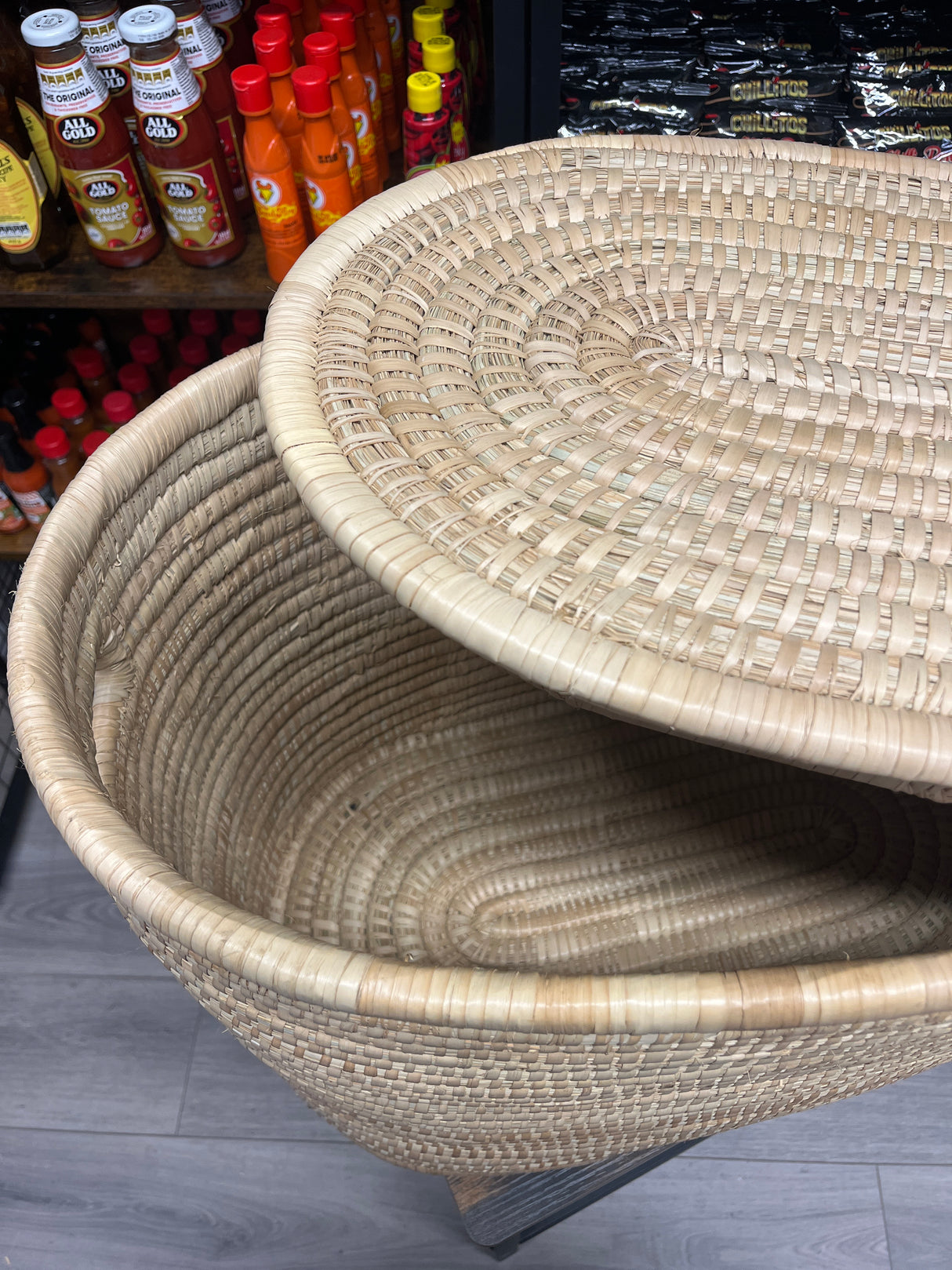 Effie V - Handmade Wicker Laundry Medium P/N