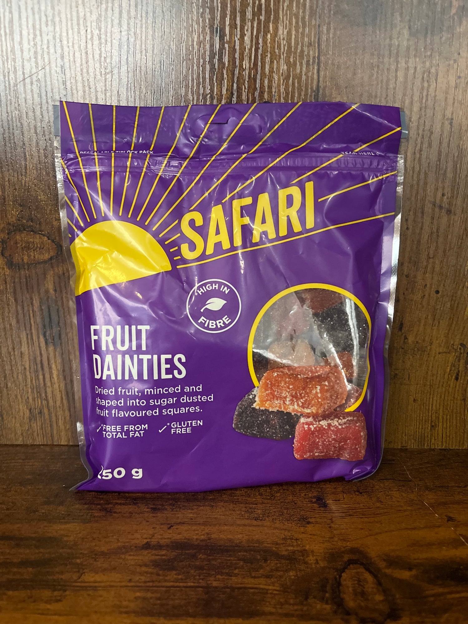Safari Fruit Dainty Cubes Small 250g Pack