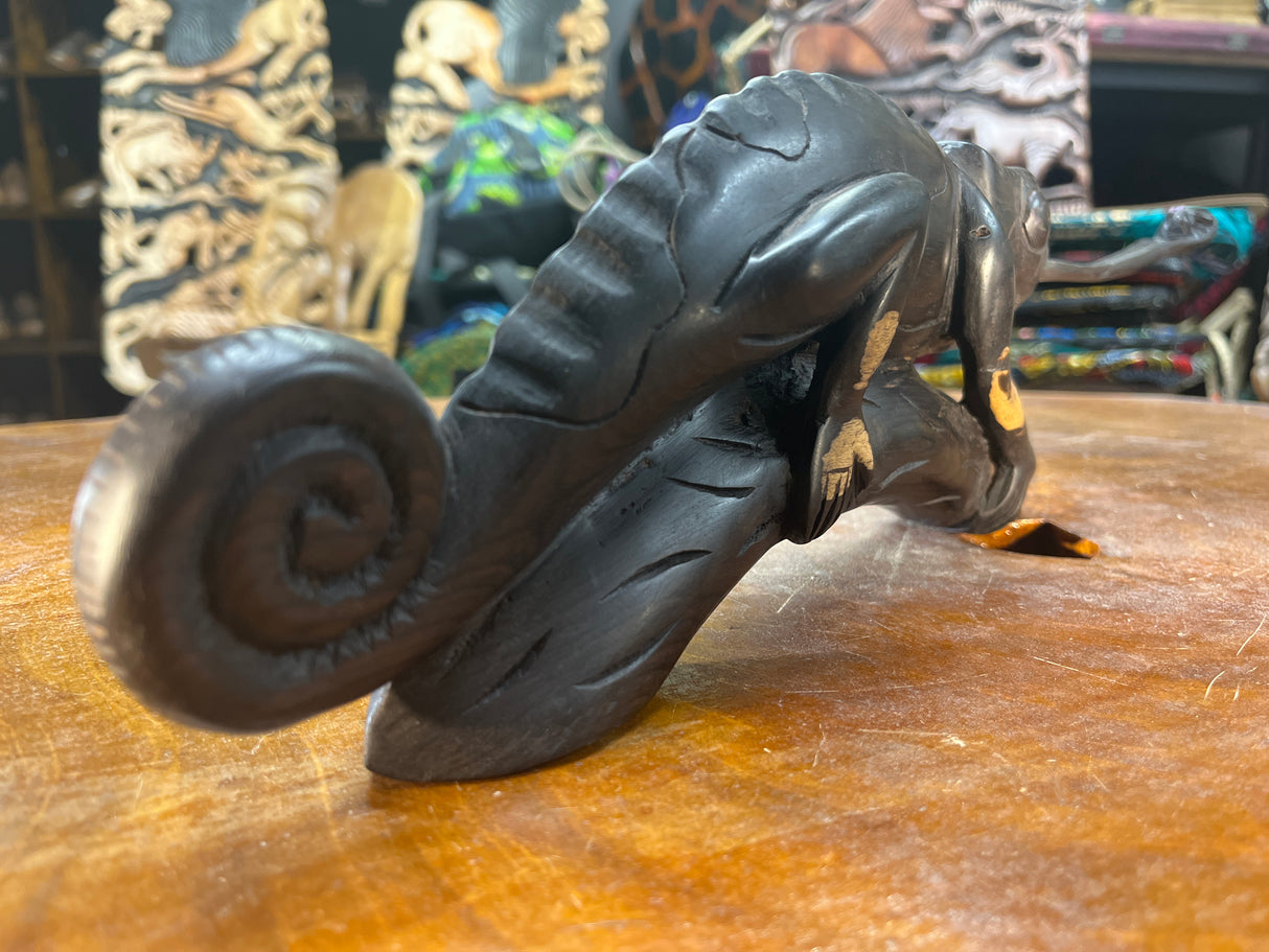 Hand Carved Ebony Lizard / Gecko on a Tree Branch Catching a Fly