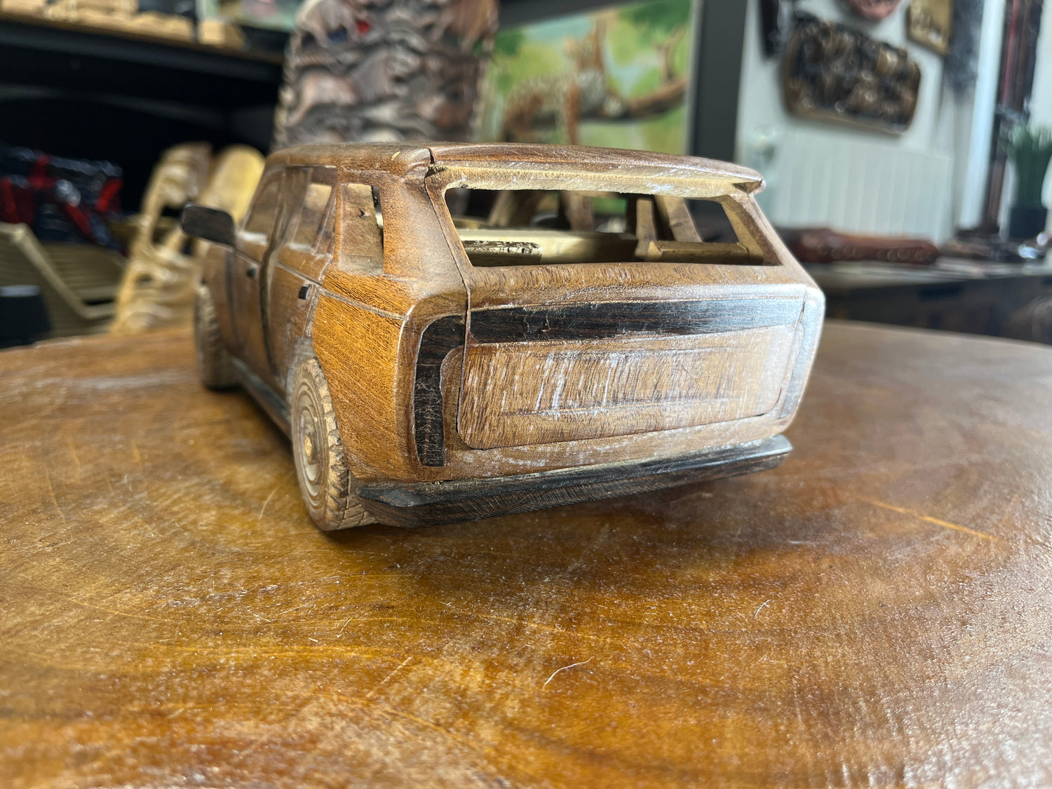 Landrover Range Rover V1.1 Hand Carved Mahogany