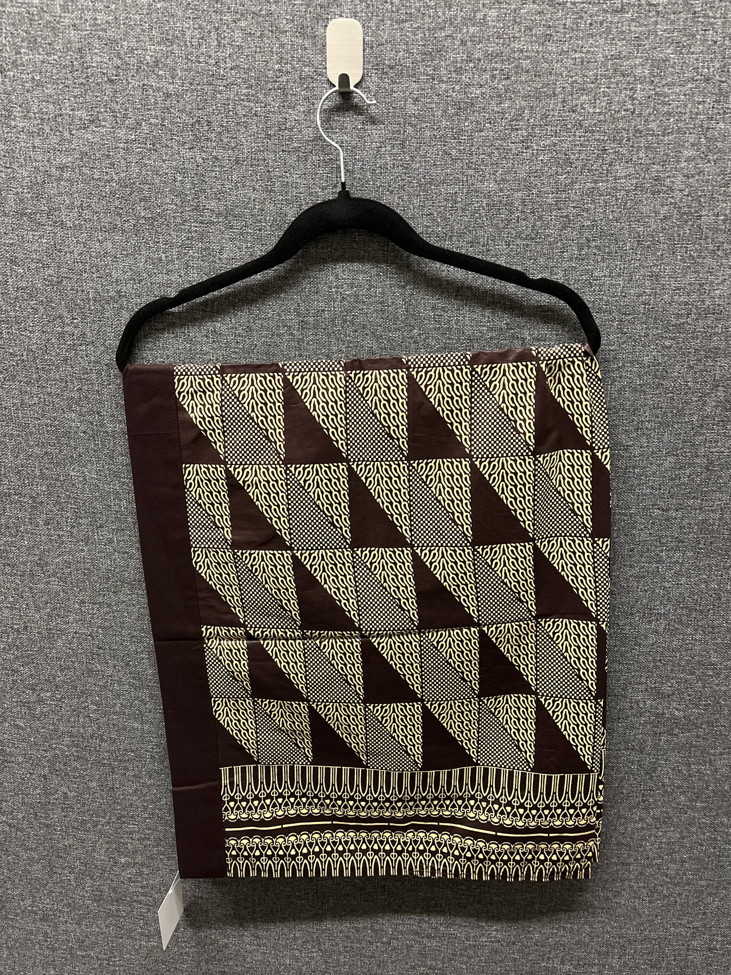 Queen Tenge - Cocoon Top