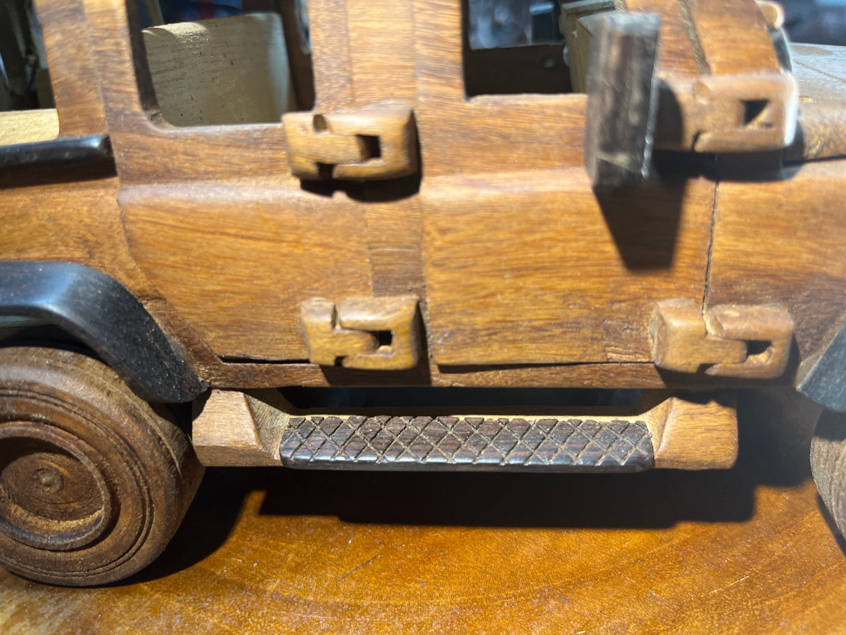 Classic Landrover Defender V3.1 Hand Carved Mahogany with Ebony