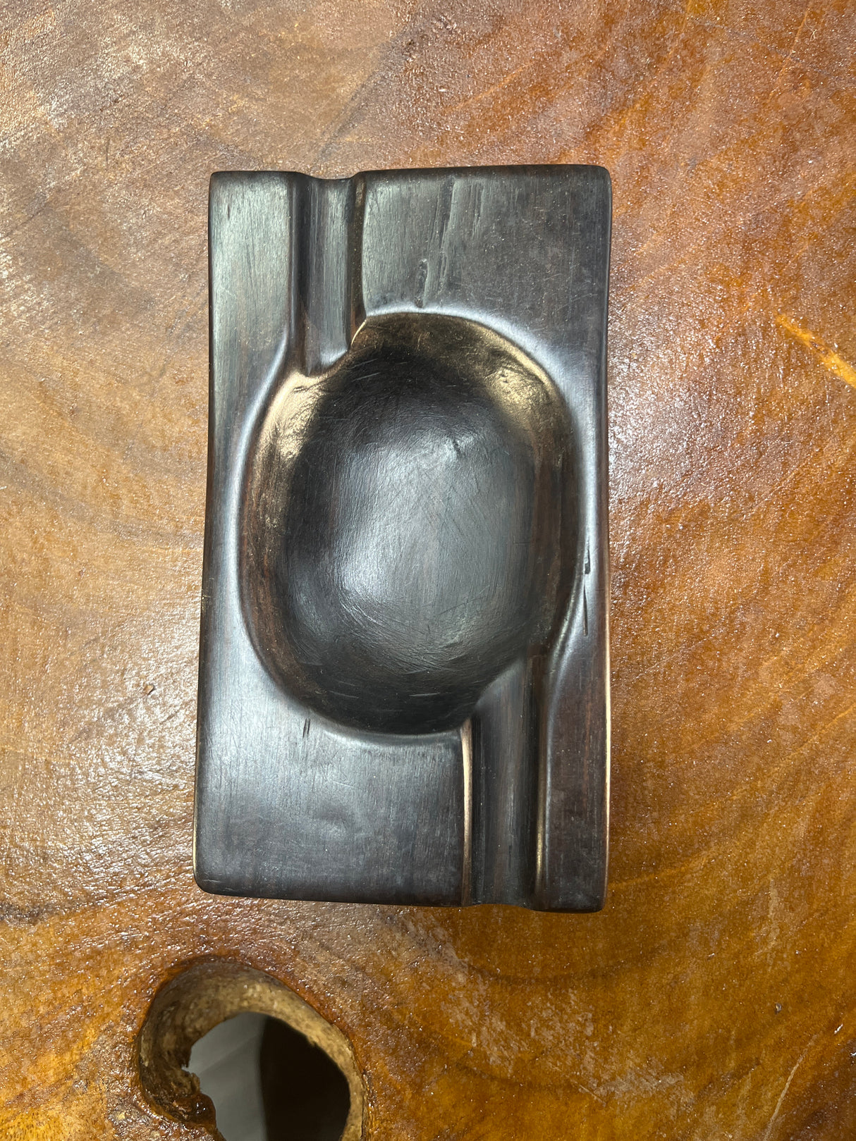 Ebony Handmade Lizard Design Wooden Ashtray