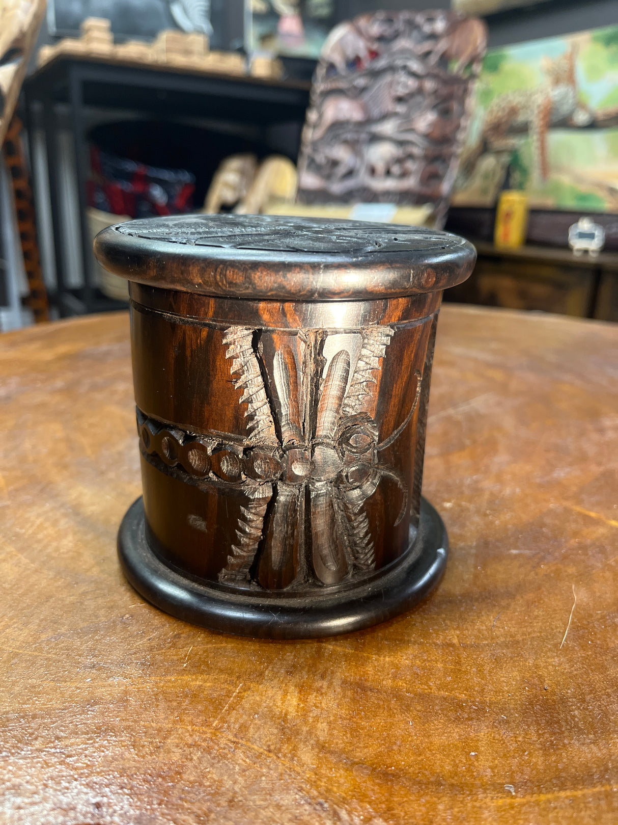 Large Ebony Dragonfly Design Coaster Set with 6 Coasters