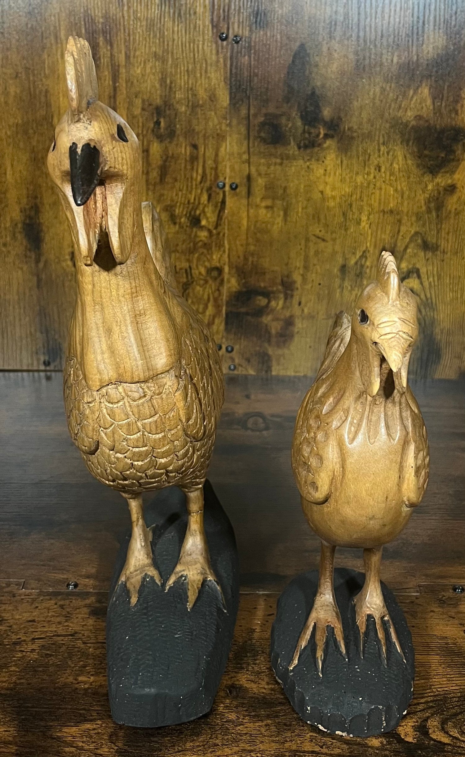 Mahogany Chicken with Stand