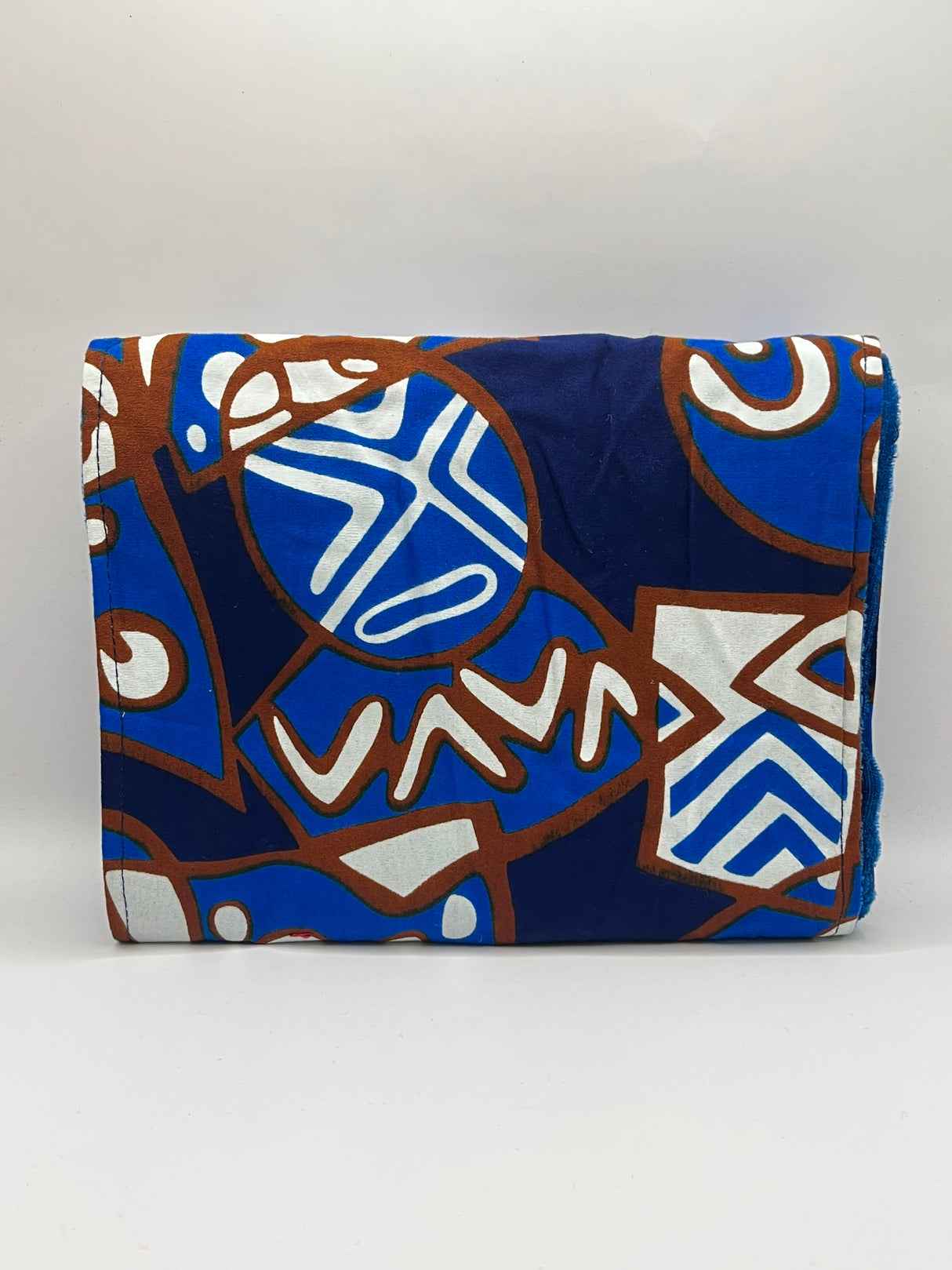 Queen Tenge - Infinity Scarves