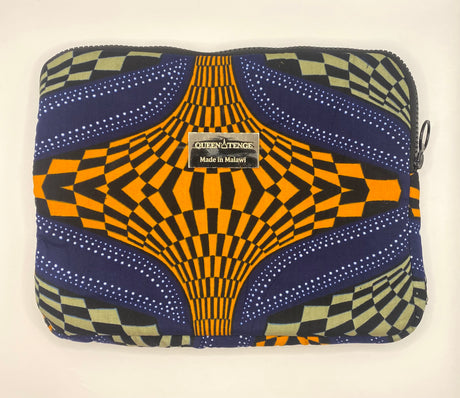 Queen Tenge - Laptop Sleeve Small