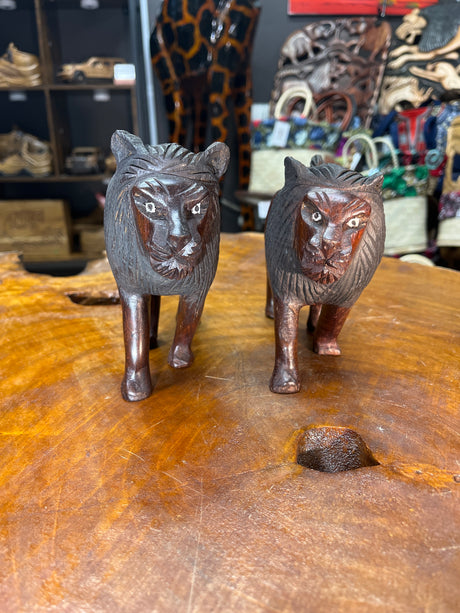 Dark Red / Brown Wooden Hand Carved Lions - Stunning Facial Features and Realism