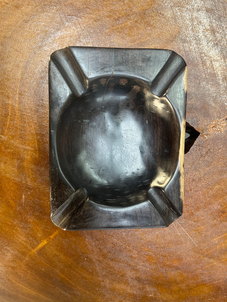 Ebony Handmade Lizard Design Wooden Ashtray