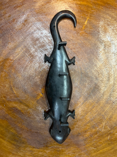 Ebony Wood Handmade Gecko / Lizard Keyholder