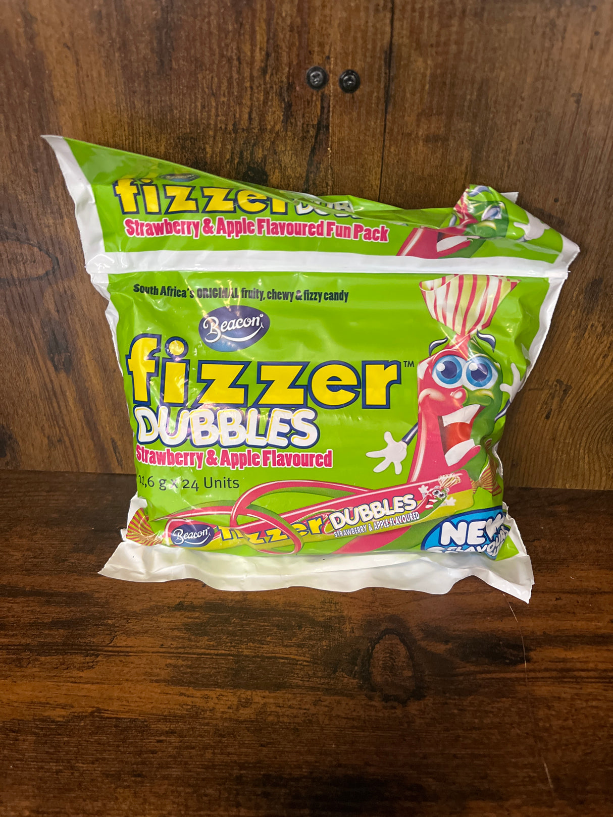 Beacon Fizzer Dubbles Strawberry and Apple 278g Bag 24 x 11.6g Pieces
