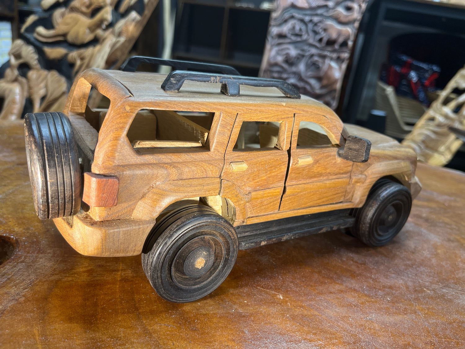 Toyota Landcruiser 100 Series V1.1 Hand Carved Mahogany with Ebony