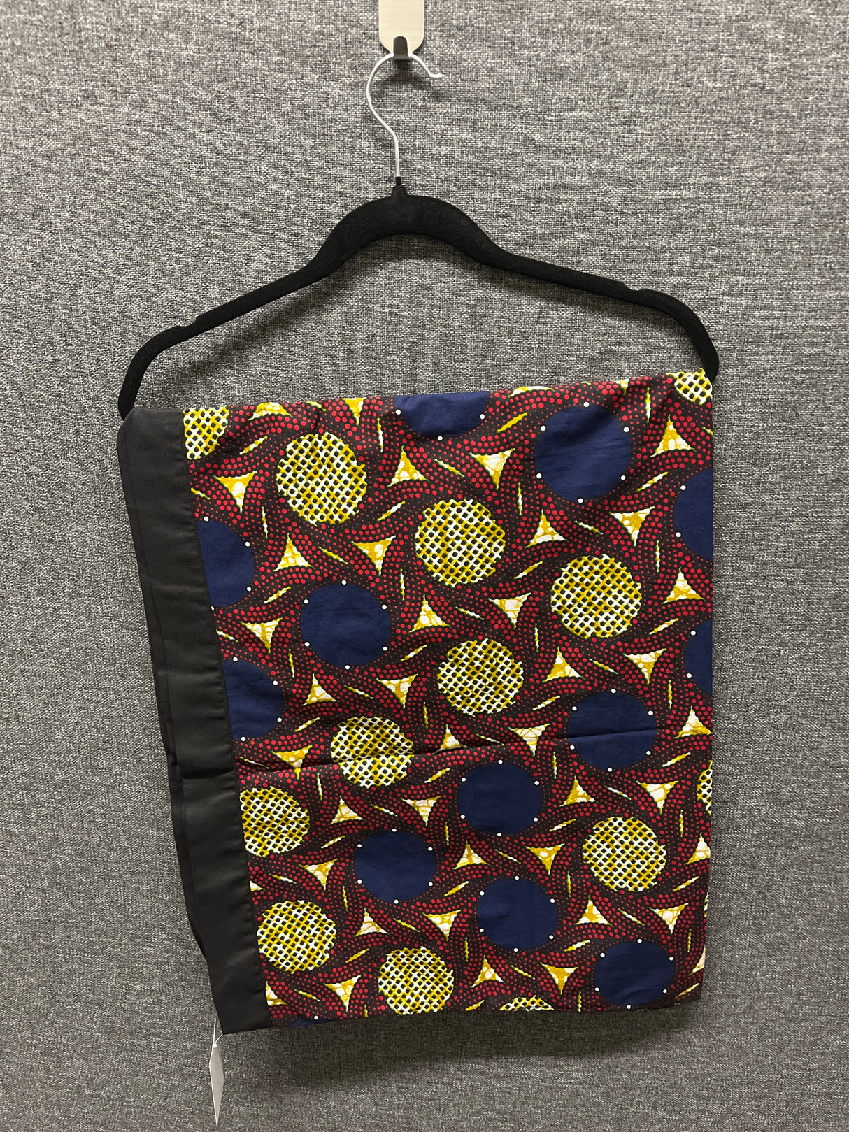 Queen Tenge - Cocoon Top