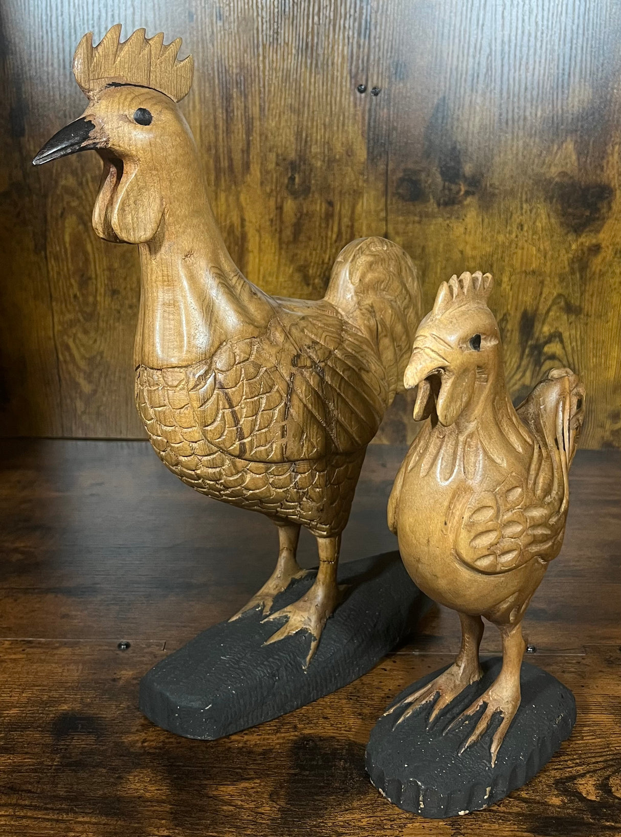 Mahogany Chicken with Stand
