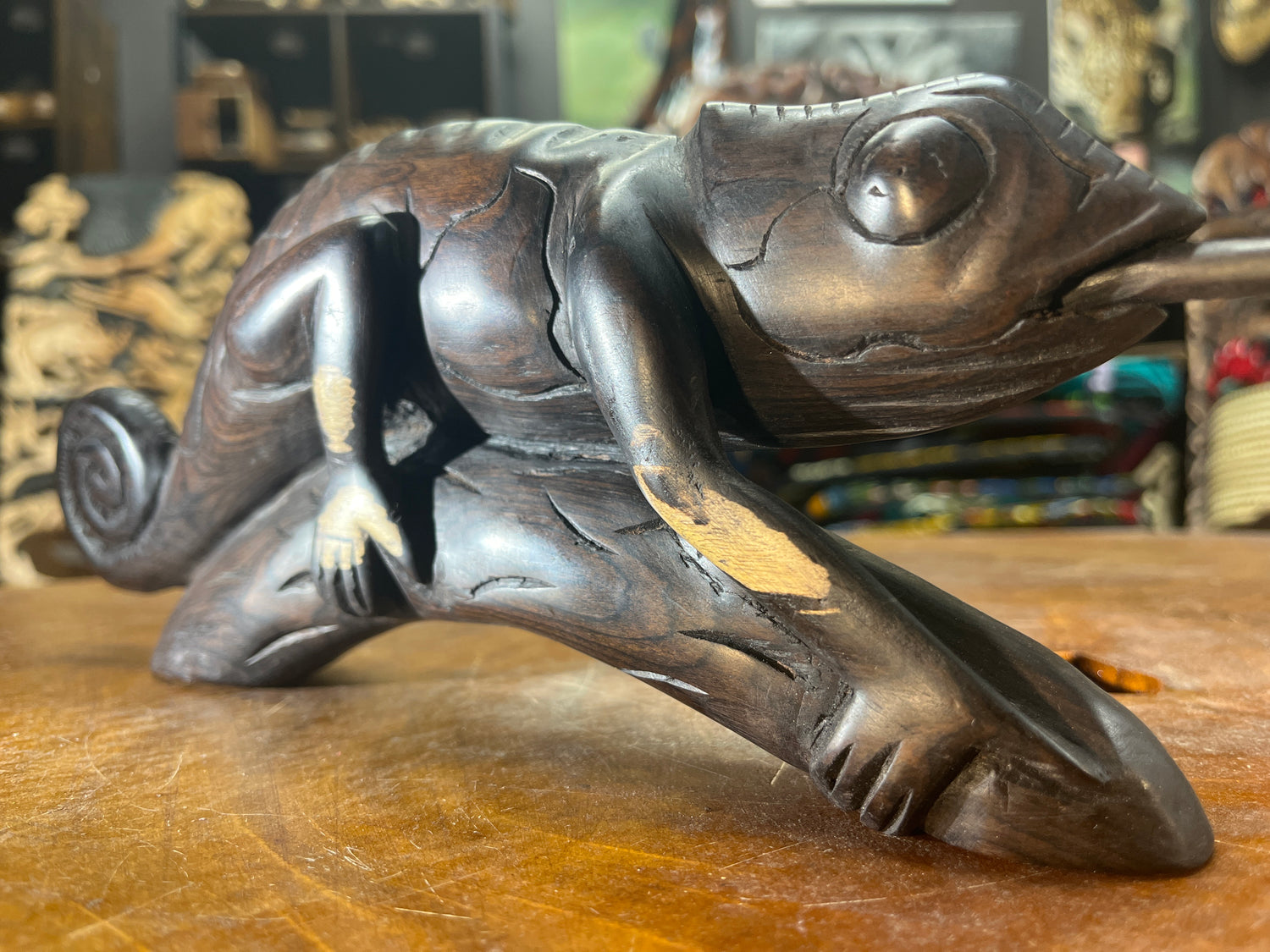 Hand Carved Ebony Lizard / Gecko on a Tree Branch Catching a Fly