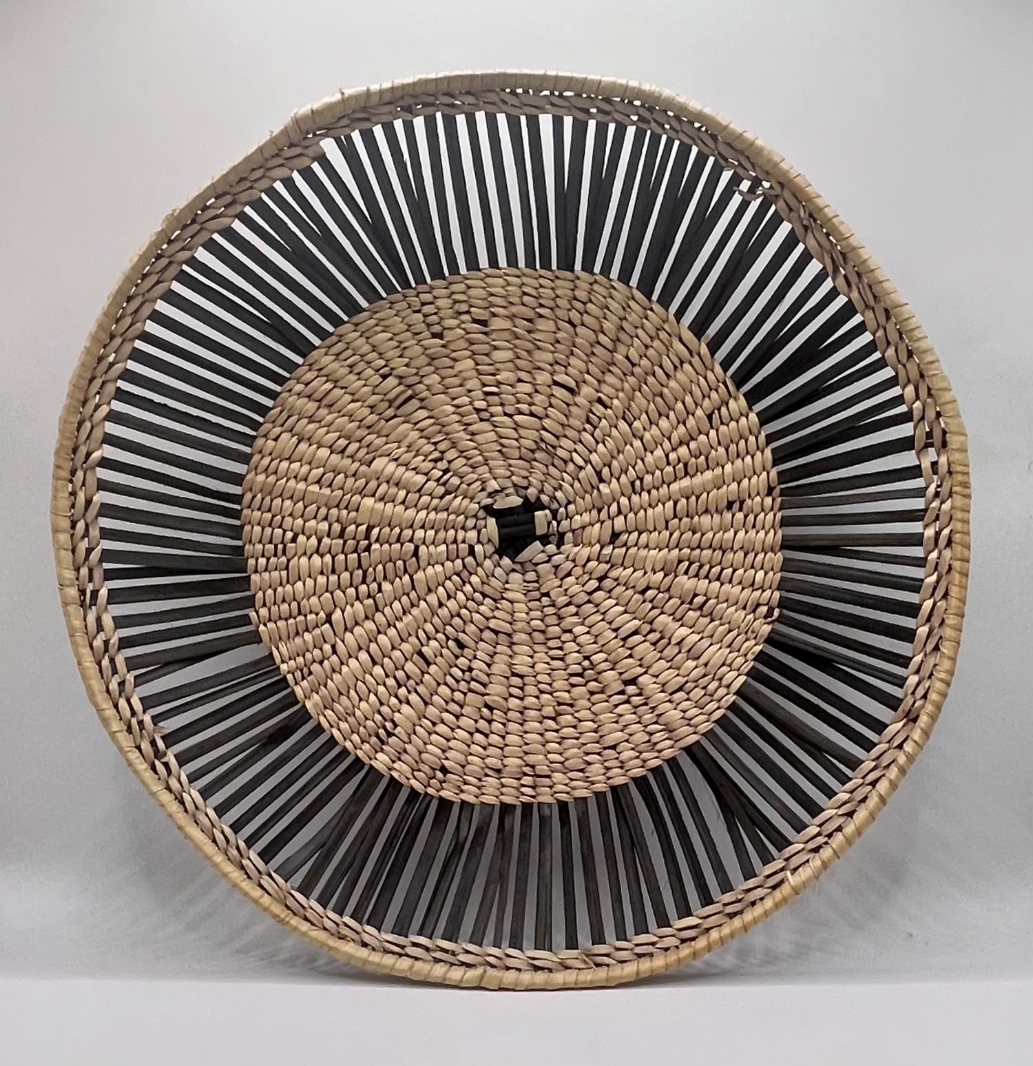 Effie V - Wicker 'Sun Circles'
