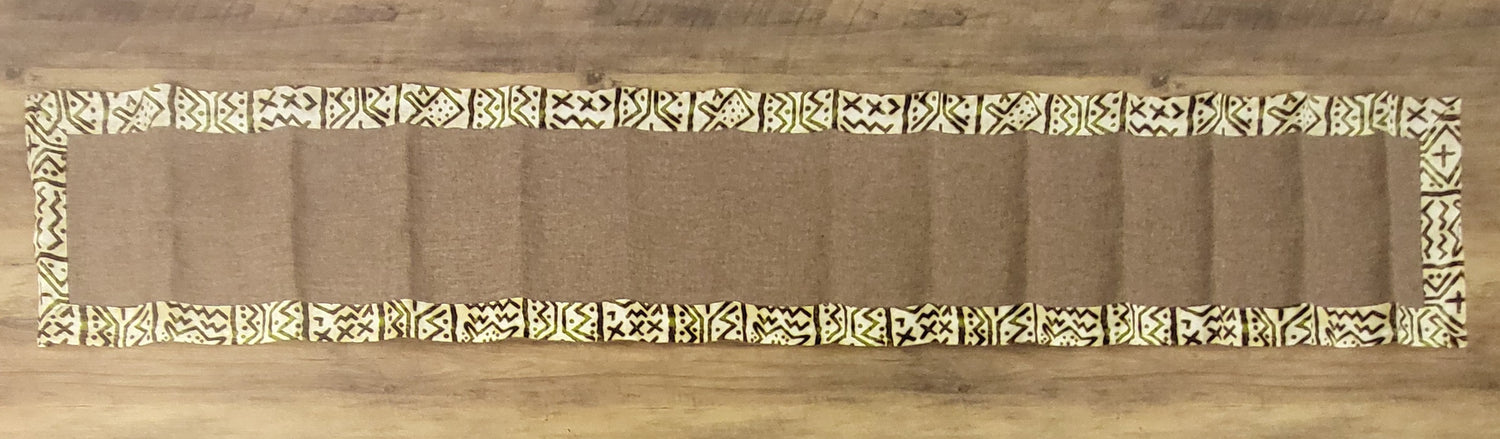 Queen Tenge - Table Runner