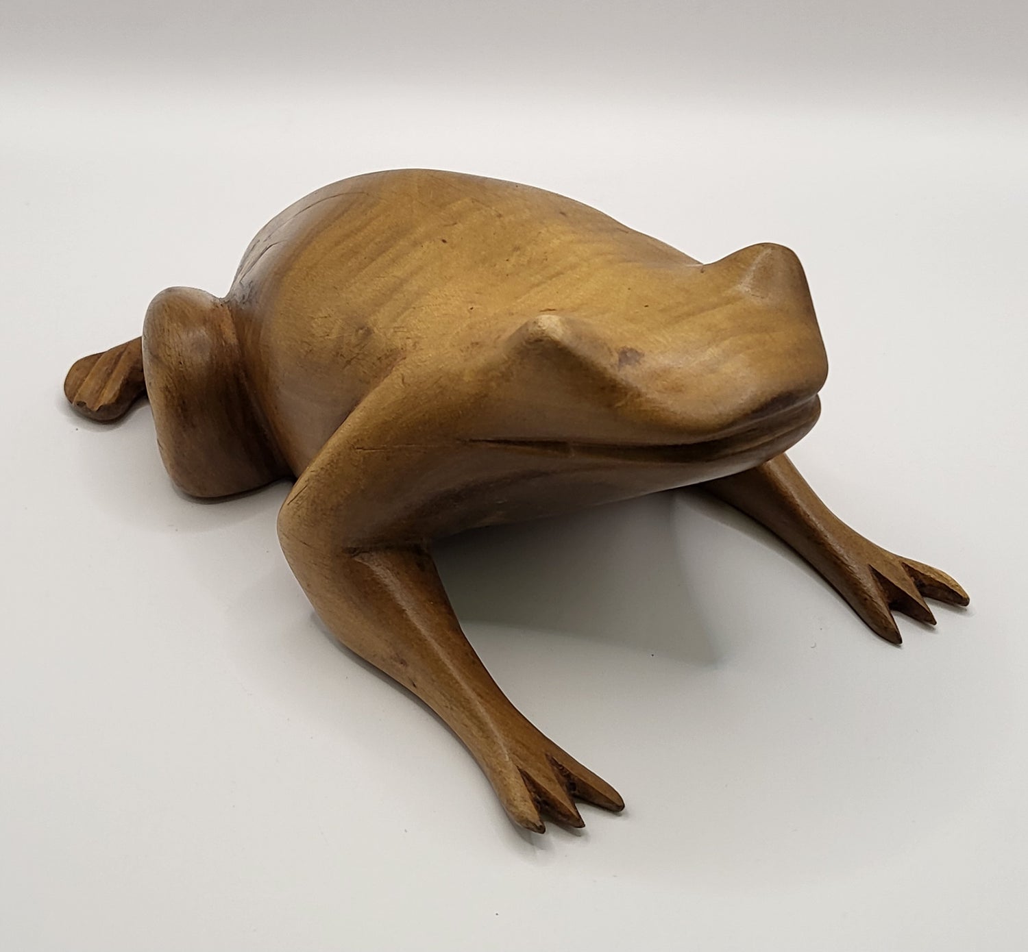 Wooden Frog Model