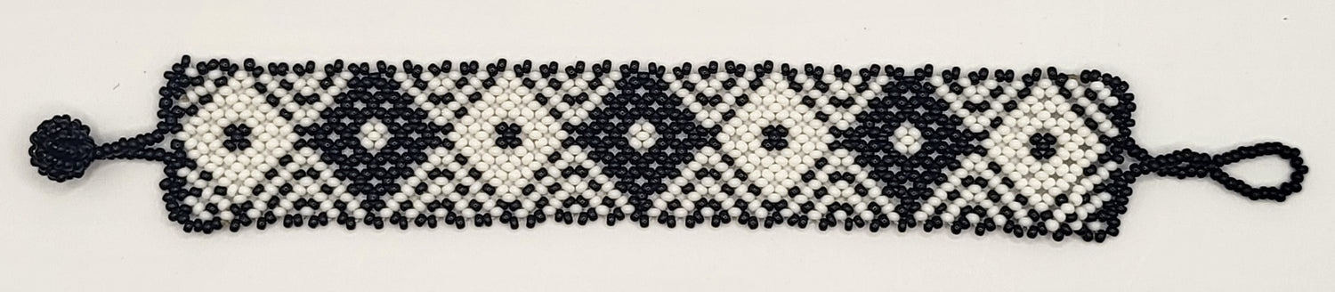 Beaded Bracelet with Clasp