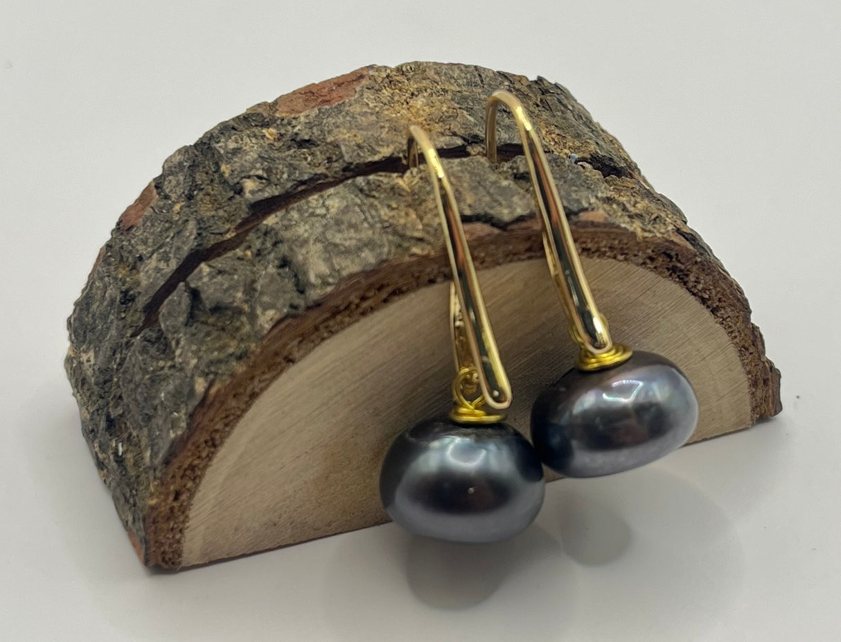 Grey Pearls Earrings