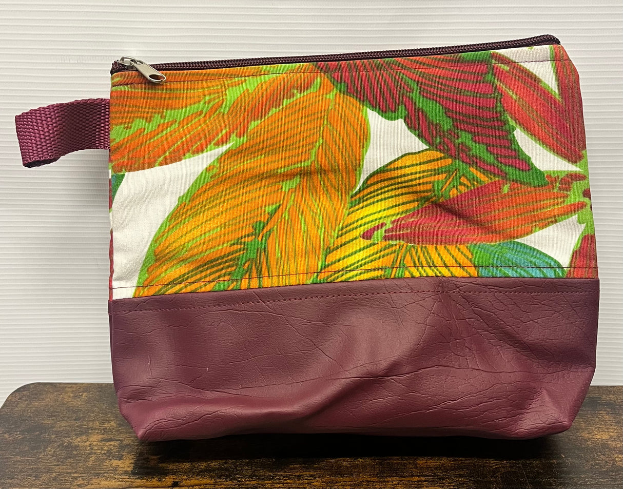 Queen Tenge - Bafa Toiletry Bag