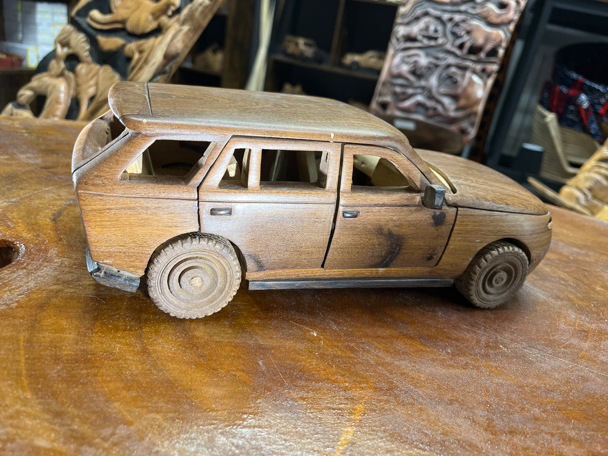 Landrover Range Rover V1.1 Hand Carved Mahogany