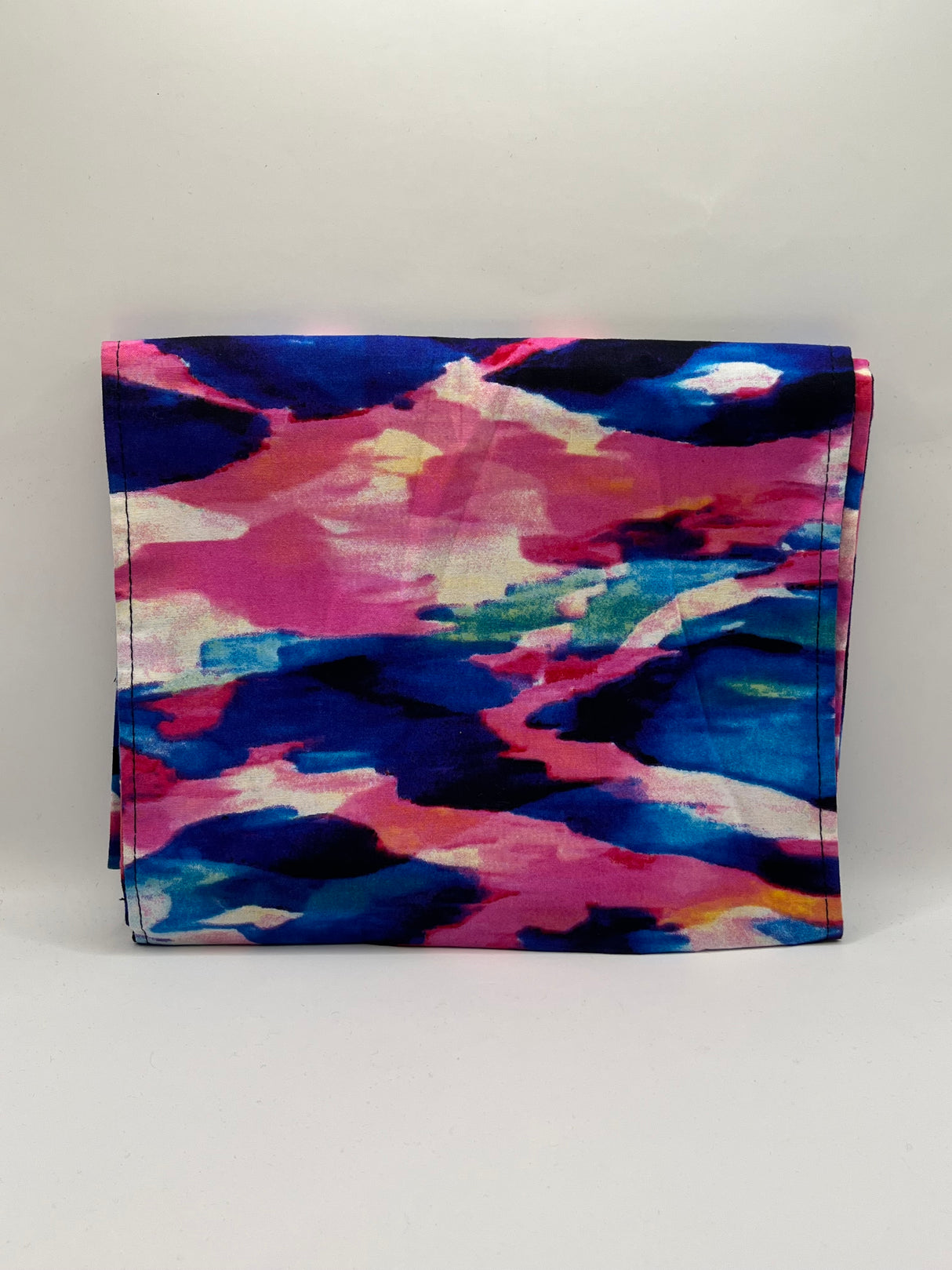 Queen Tenge - Infinity Scarves