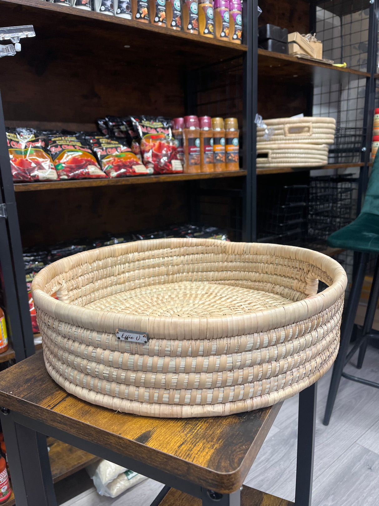 Effie V - Round Tray Medium