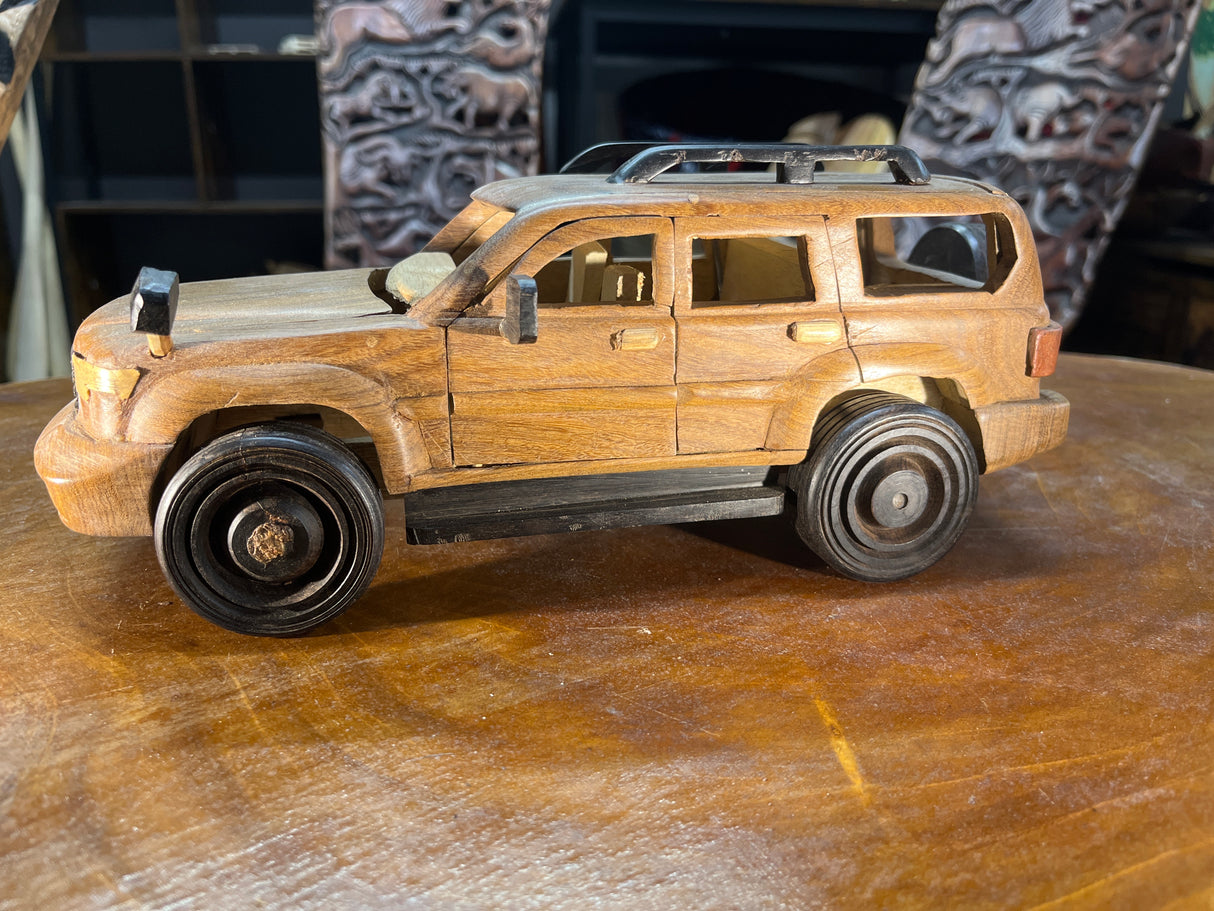 Toyota Landcruiser 100 Series V1.1 Hand Carved Mahogany with Ebony