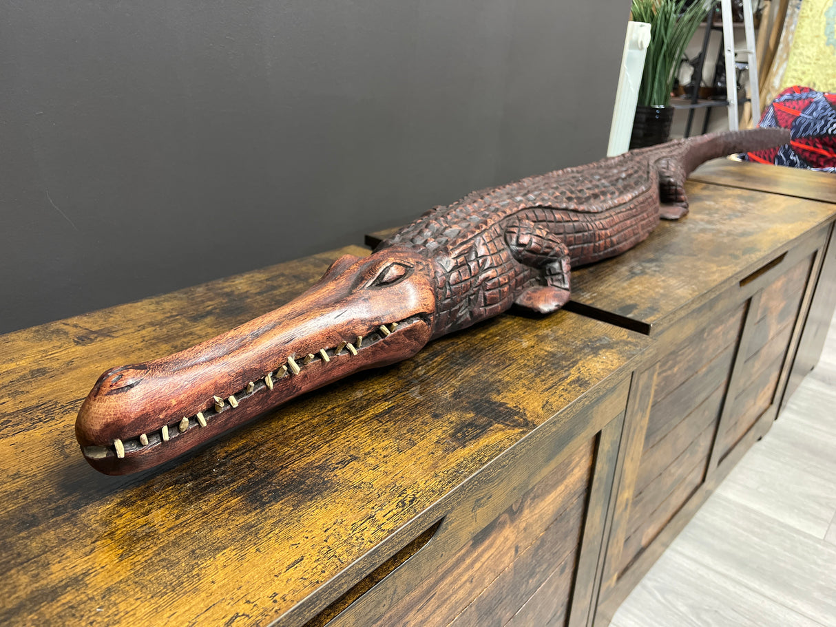 Stunning Life size Hand Carved Baby Crocodile - Stunning Scales and Teeth on Show