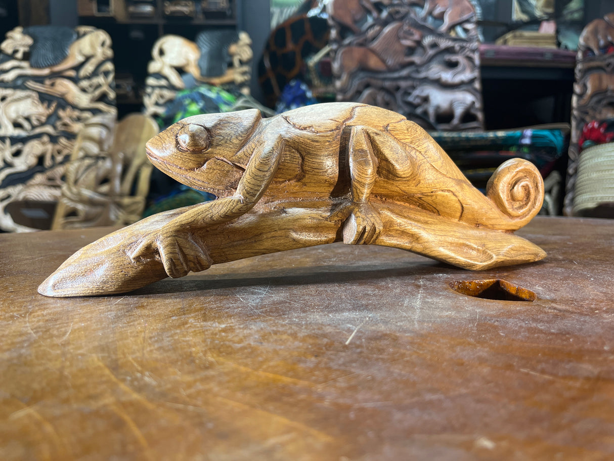 Hand Carved Lizard / Gecko on a Tree Branch