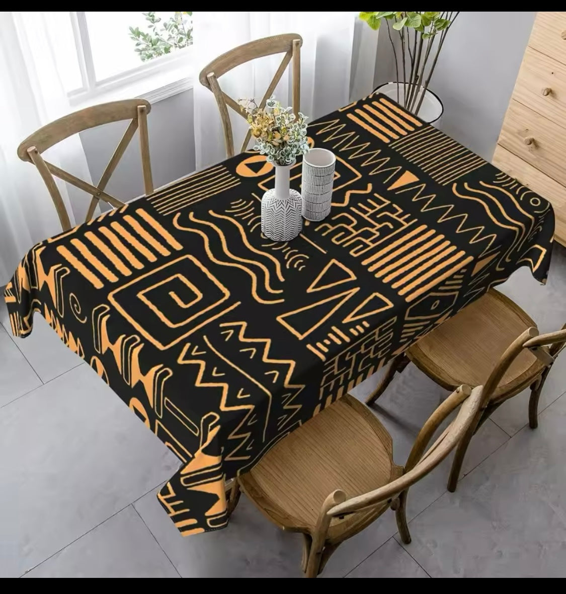 African Themed Table Cloth 140 x 140cm
