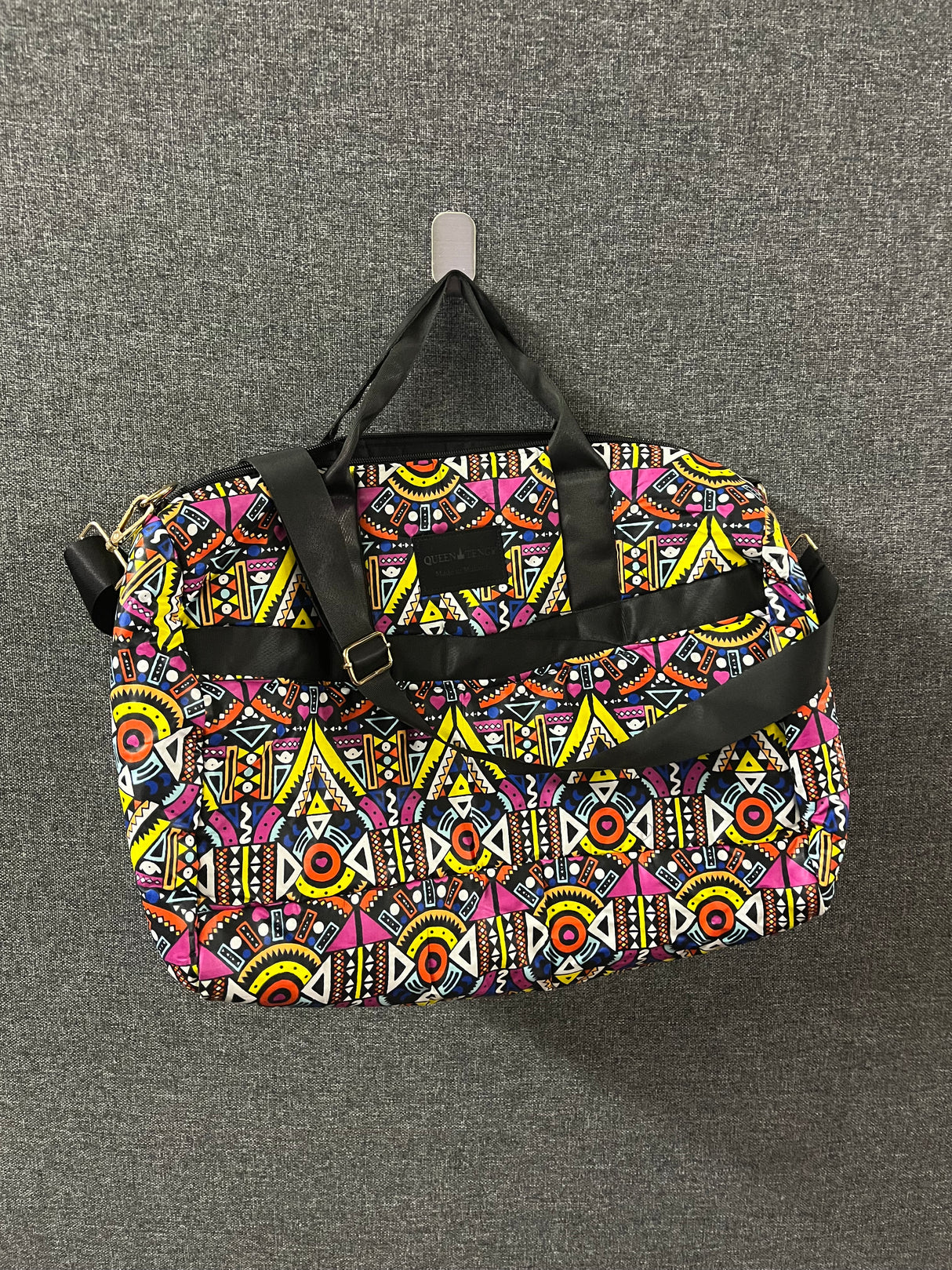 Queen Tenge - Yenda Travel Bag