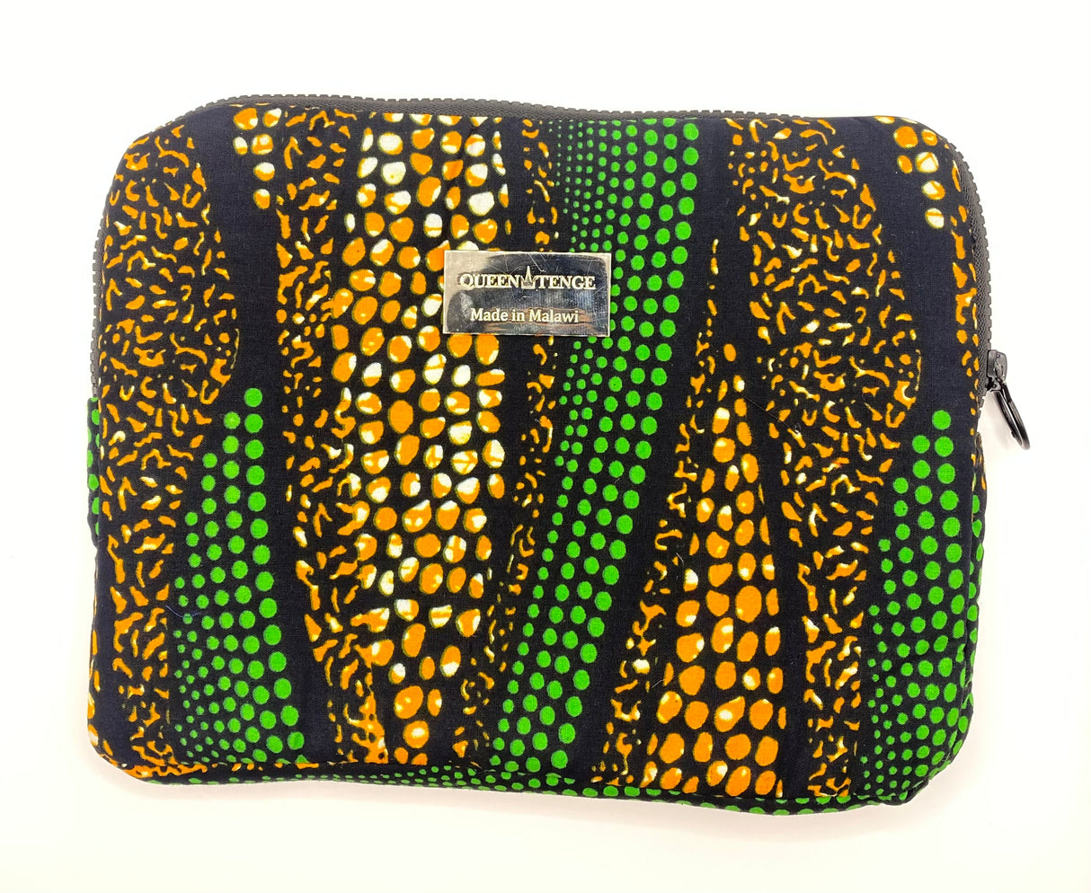 Queen Tenge - Laptop Sleeve Small
