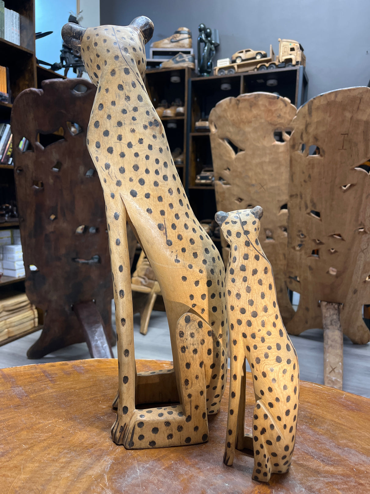 Hand Carved Mother and Baby Cheetah
