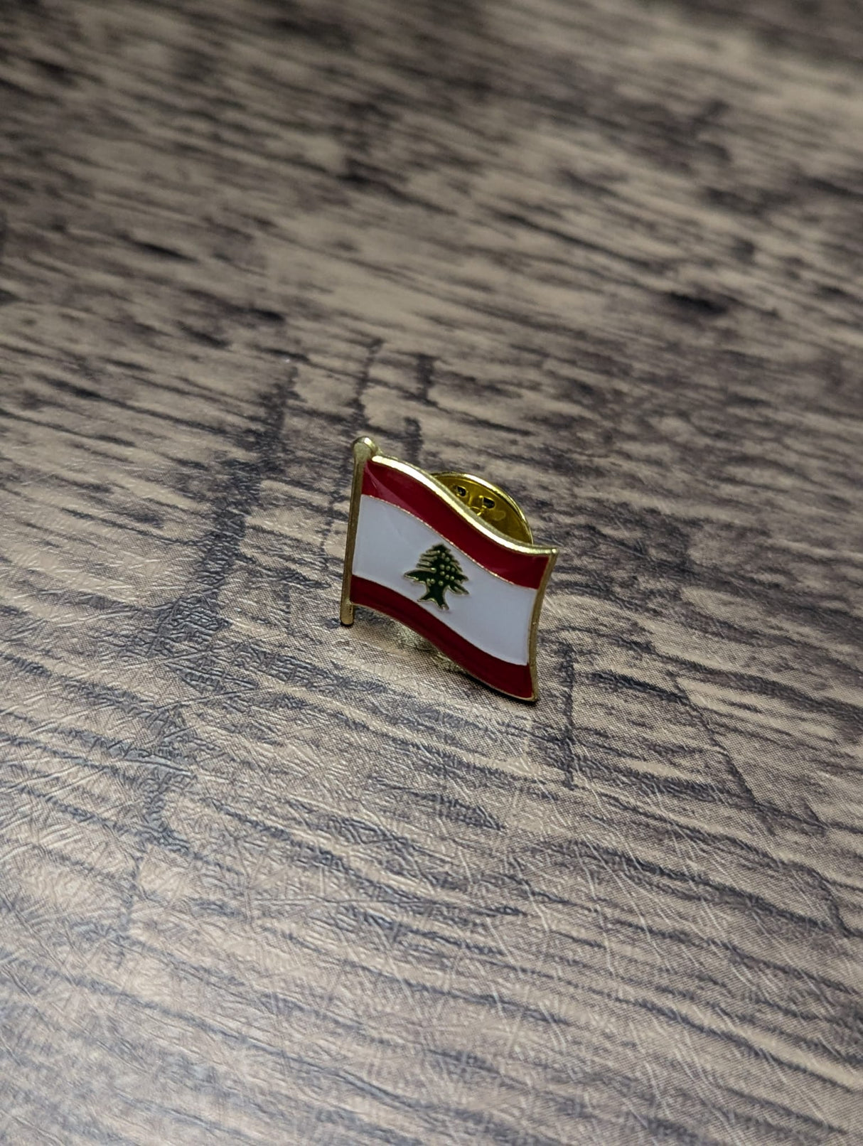 National Flag Pin Badge 1.6cm x 1.6cm