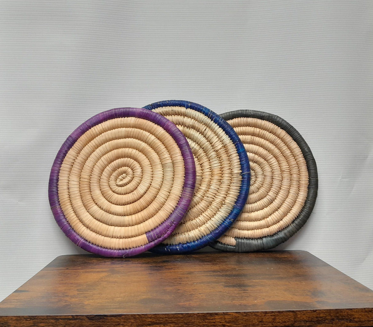 Effie V - Set Woven Placemats
