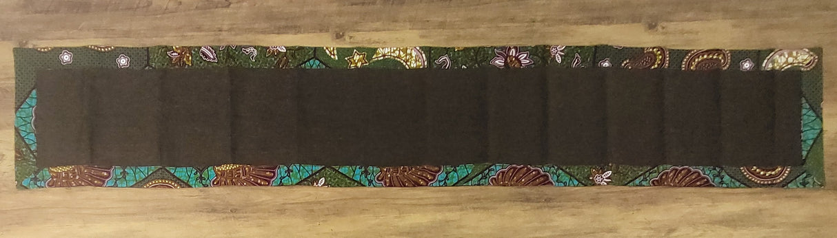Queen Tenge - Table Runner