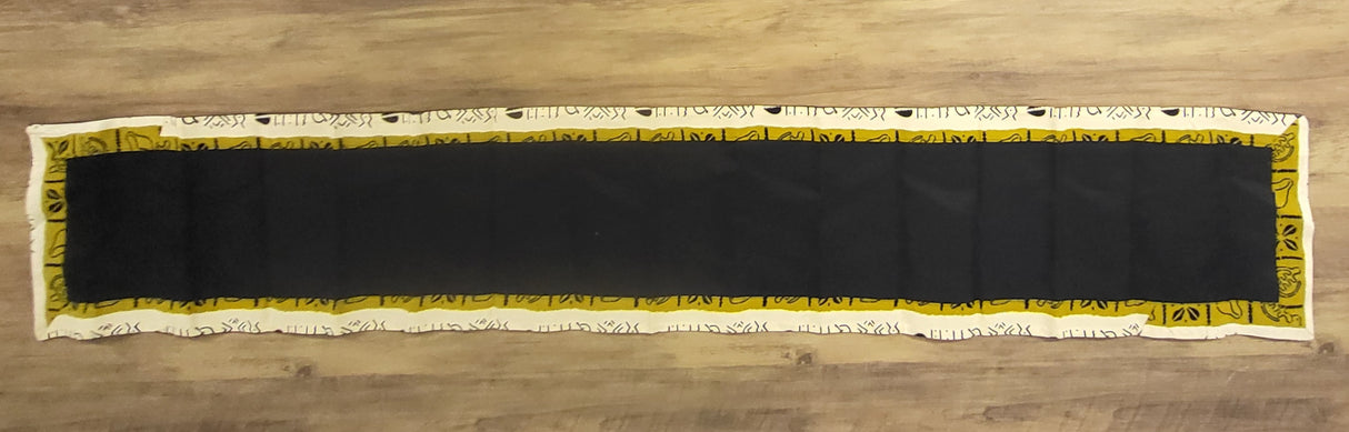 Queen Tenge - Table Runner